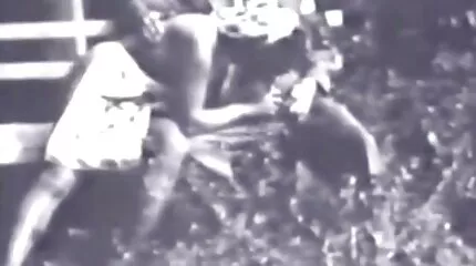 Titjob จบลงด้วย cumshot สำหรับคนเอเชียที่มีเขา วีดีโอ โป๊ ฟรี